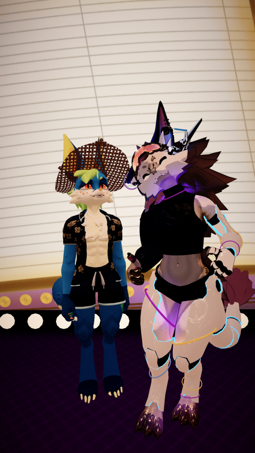 VRChat_2025-03-29_22-00-48.694_2160x3840.png
