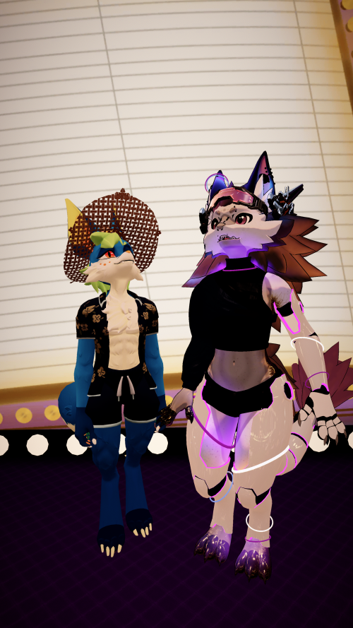 VRChat_2025-03-29_22-00-52.117_2160x3840.png