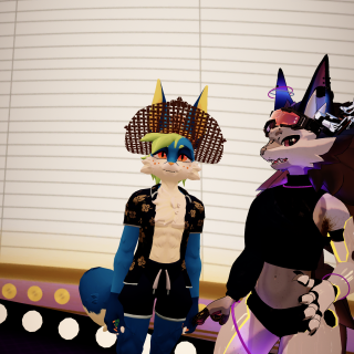 VRChat_2025-03-29_22-00-59.881_2160x3840