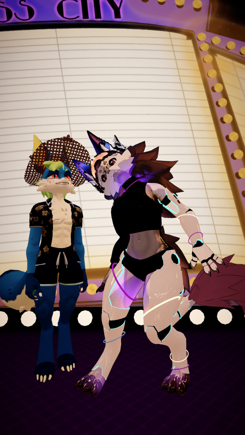 VRChat_2025-03-29_22-01-05.562_2160x3840.png