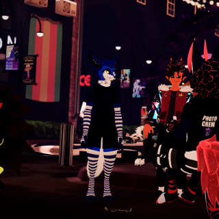 VRChat_2025-03-29_22-10-14.060_3840x2160
