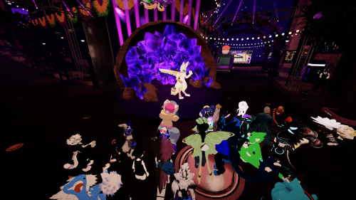 VRChat_2025-03-30_00-32-04.369_3840x2160.png