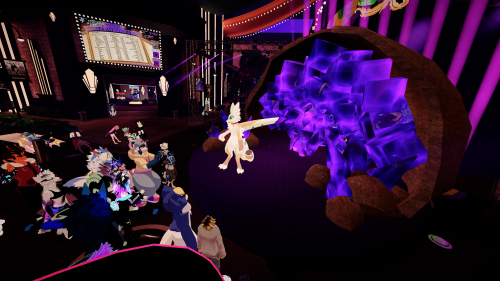 VRChat_2025-03-30_00-32-07.502_3840x2160.png