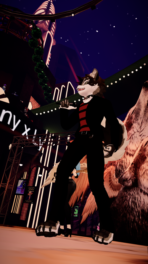 VRChat_2025-03-31_00-24-29.146_2160x3840.png