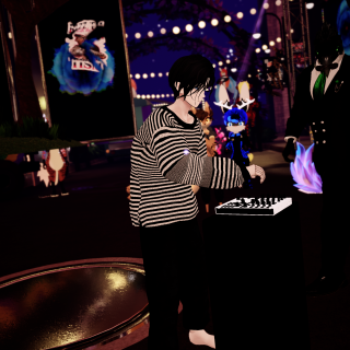 VRChat_2025-03-31_04-03-17.118_2160x3840