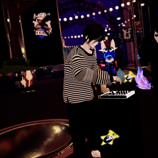 VRChat_2025-03-31_04-03-19.487_2160x3840