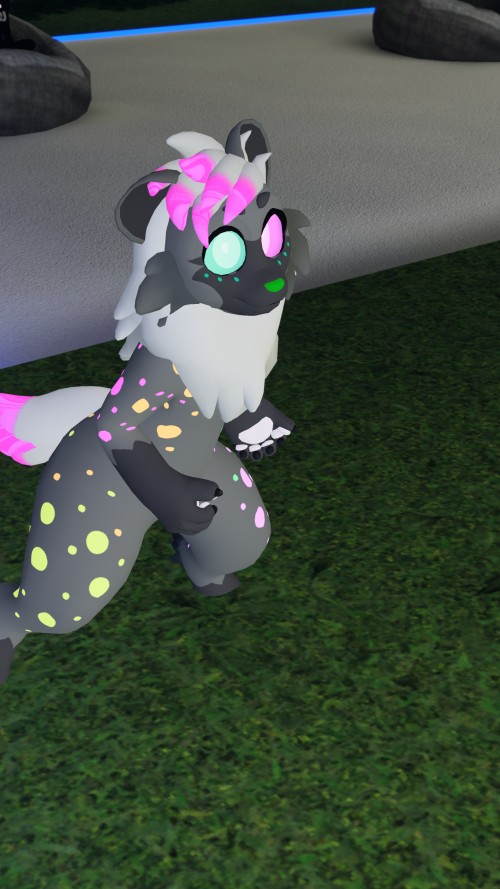 VRChat_2026-04-06_13-13-54.627_3840x2160.png