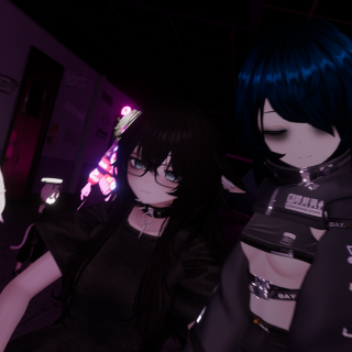 VRChat_2026-04-07_22-04-41.202_3840x2160