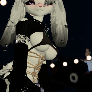 VRChat_2026-04-04_10-50-39.650_3840x2160