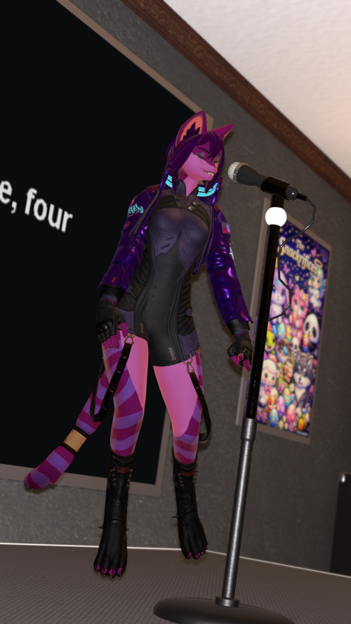 VRChat_2026-04-10_21-38-13.684_1440x2560.png