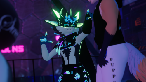 VRChat_2026-04-17_15-15-02.615_2560x1440.png