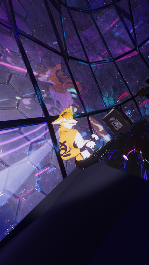 VRChat_2026-04-17_15-46-27.472_1440x2560.png