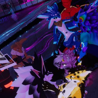 VRChat_2026-04-17_17-00-31.605_2560x1440