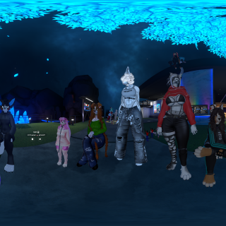 VRChat_2026-04-18_01-54-18.584_7680x4320