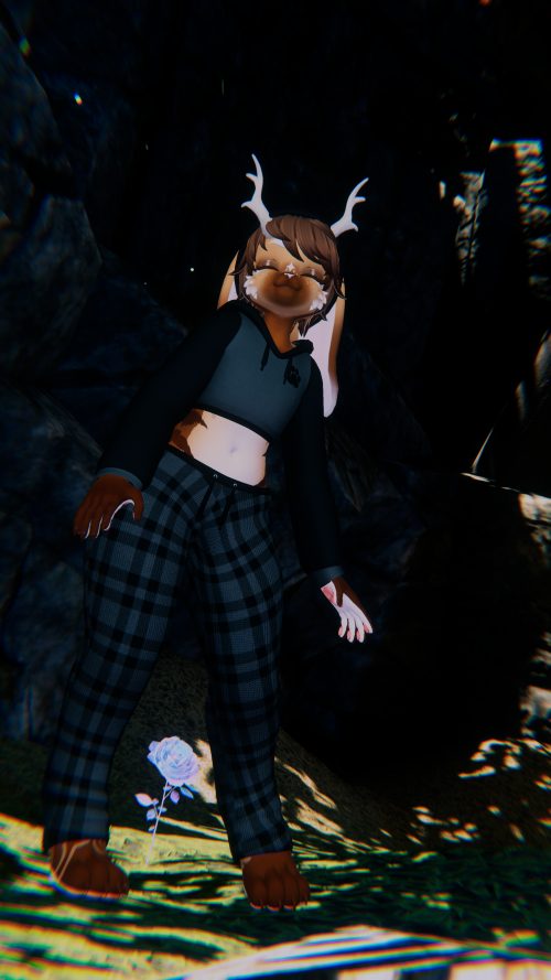 VRChat_2026-05-09_01-18-33.051_3840x2160.png