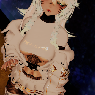 VRChat_2026-05-08_22-15-27.509_3840x2160