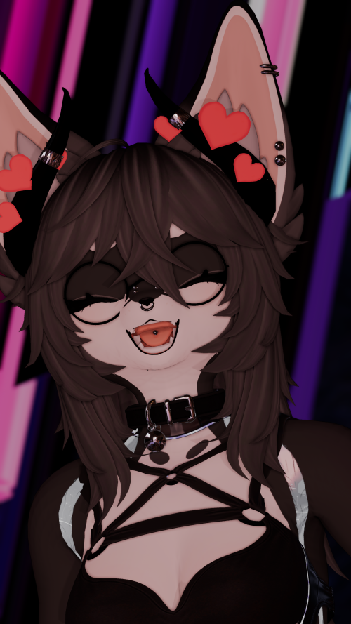 VRChat_2026-05-08_23-42-47.341_3840x2160.png