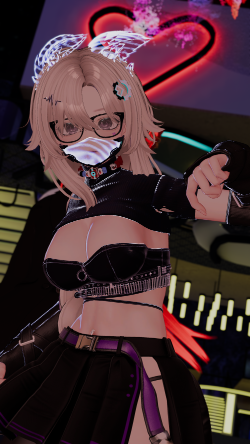 VRChat_2026-05-08_23-46-04.560_3840x2160.png