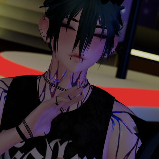 VRChat_2026-05-08_23-57-21.526_3840x2160
