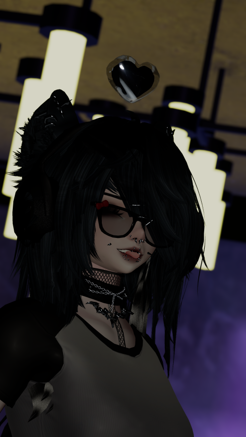 VRChat_2026-05-09_00-11-45.946_3840x2160.png