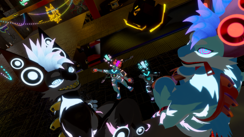 VRChat_2026-05-18_23-38-11.283_1080x1920.png