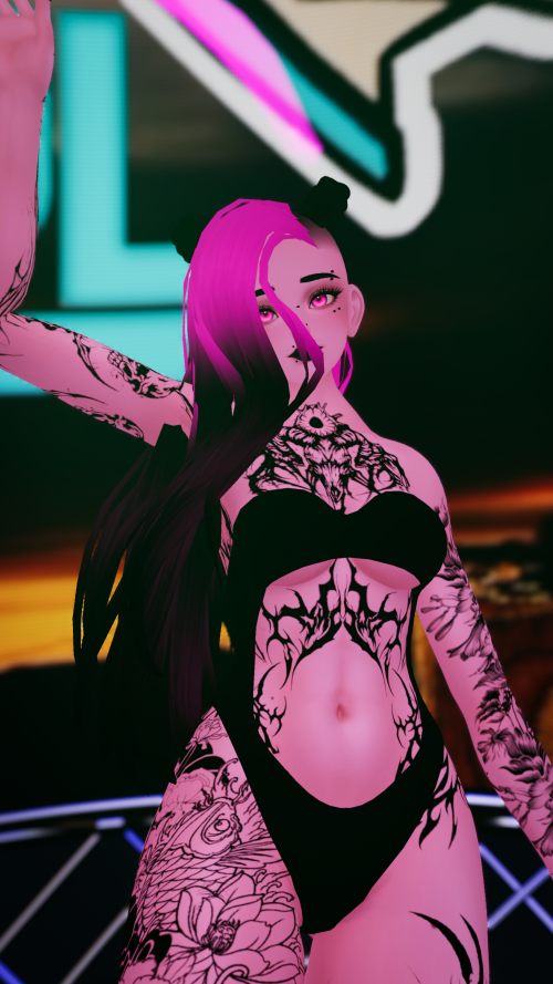 VRChat 2026 06 01 19 29 54.080 3840x2160