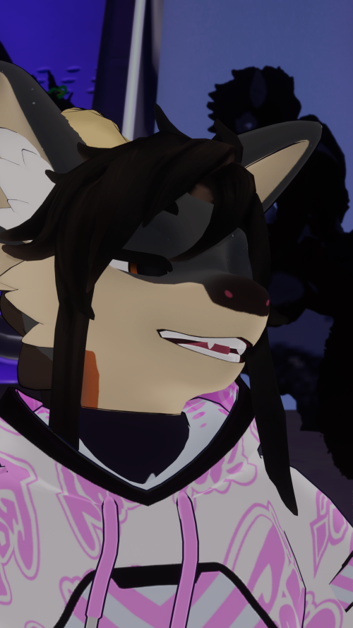 VRChat_2026-06-05_01-15-35.795_3840x2160.png