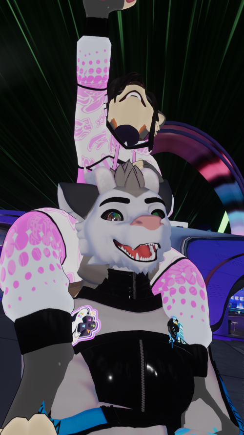 VRChat_2026-06-05_01-18-00.550_3840x2160.png