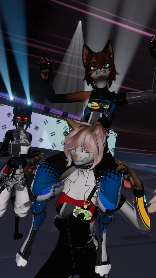 VRChat_2026-06-05_01-19-02.401_3840x2160.png
